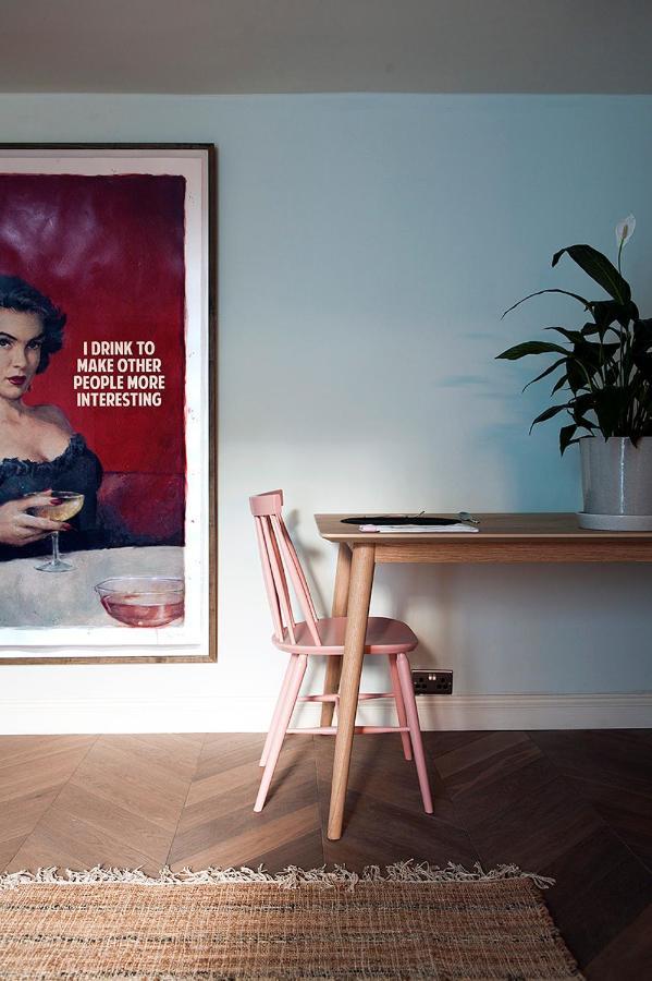Central Hastings, Stylish-Luxe, Seaside Apartment. ภายนอก รูปภาพ
